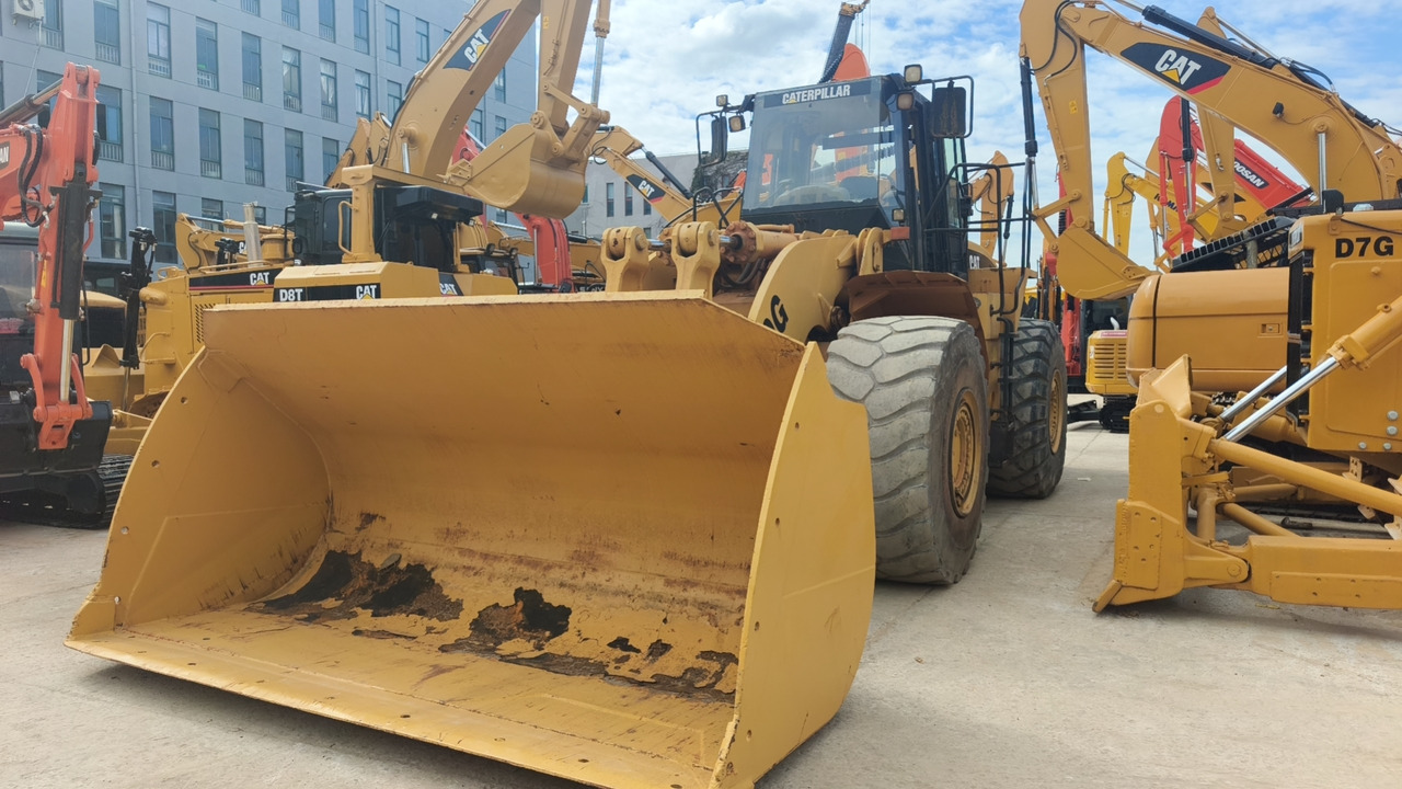 CATERPILLAR 980G - Chargeuse sur pneus: photos 5 CATERPILLAR 980G - Chargeuse sur pneus: photos 5