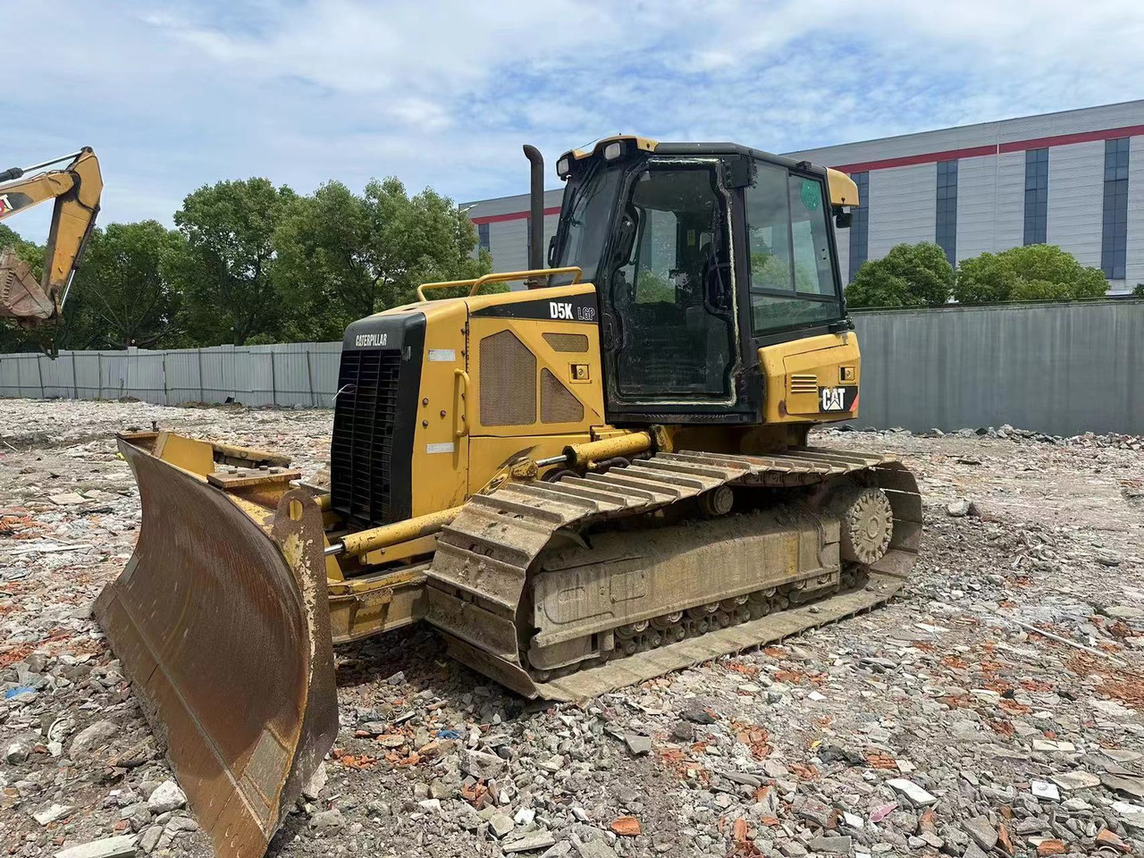 CATERPILLAR D5K - Bulldozer: photos 2 CATERPILLAR D5K - Bulldozer: photos 2
