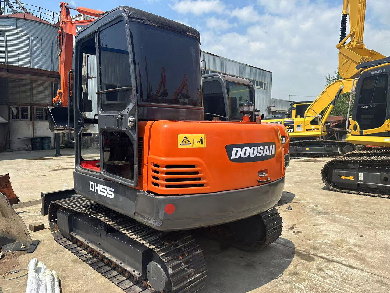 DOOSAN DH55 - Pelle sur chenille: photos 4 DOOSAN DH55 - Pelle sur chenille: photos 4