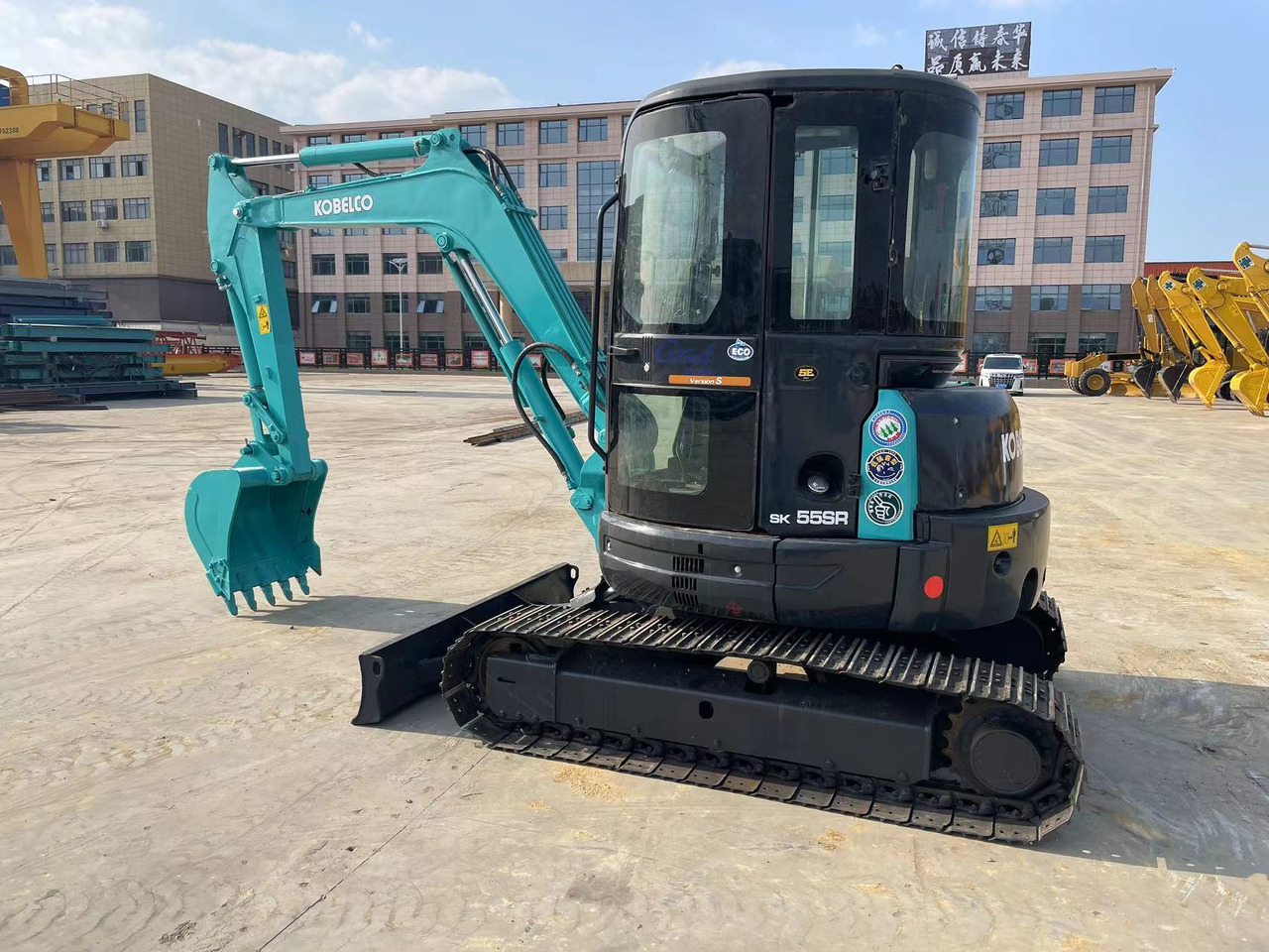KOBELCO SK55SR - Mini pelle: photos 4 KOBELCO SK55SR - Mini pelle: photos 4