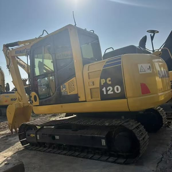 KOMATSU PC120-8 - Pelle sur chenille: photos 2 KOMATSU PC120-8 - Pelle sur chenille: photos 2