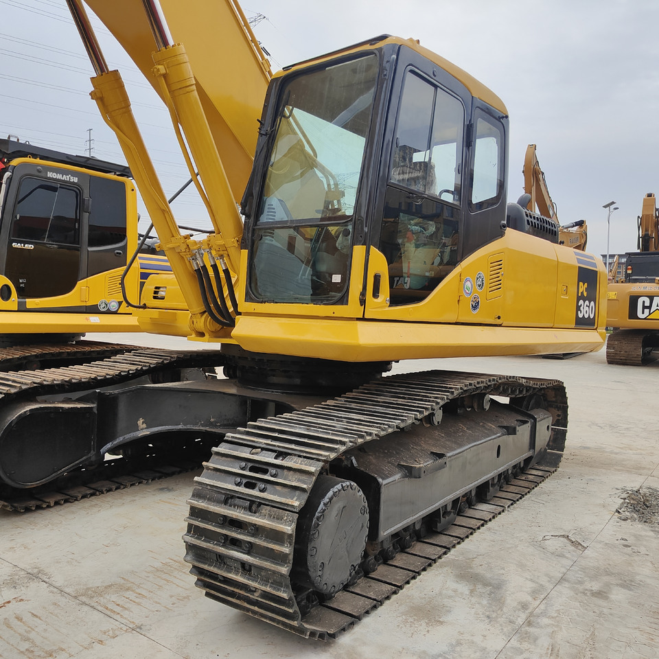 KOMATSU PC360-7 - Pelle sur chenille: photos 2 KOMATSU PC360-7 - Pelle sur chenille: photos 2