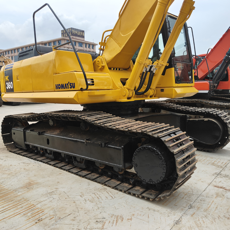 KOMATSU PC360-7 - Pelle sur chenille: photos 3 KOMATSU PC360-7 - Pelle sur chenille: photos 3