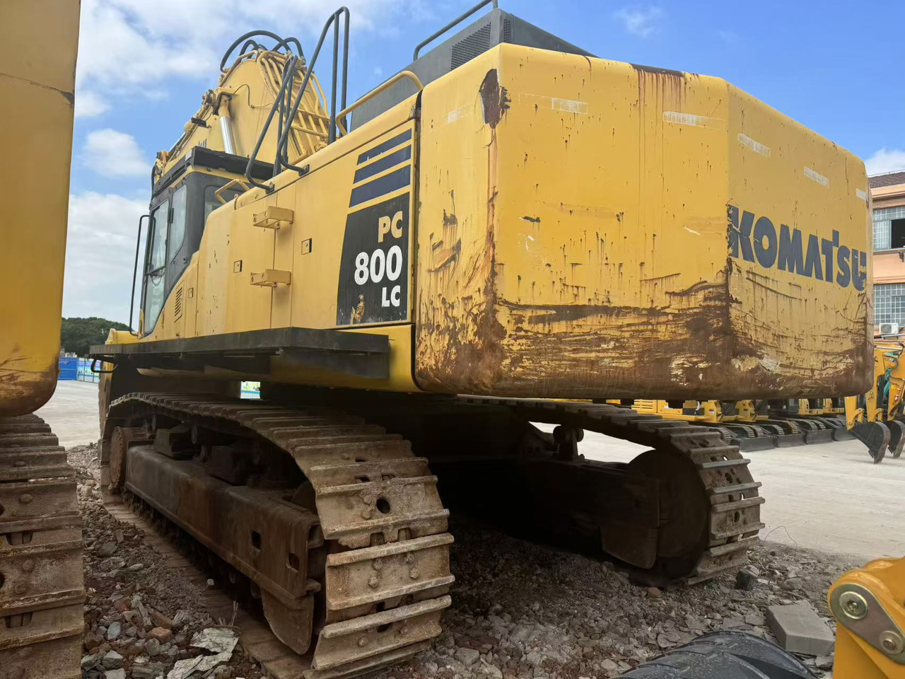 KOMATSU PC800-8 - Pelle sur chenille: photos 3 KOMATSU PC800-8 - Pelle sur chenille: photos 3