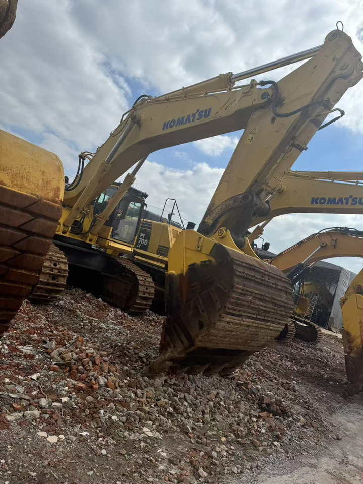 KOMATSU PC800-8 - Pelle sur chenille: photos 4 KOMATSU PC800-8 - Pelle sur chenille: photos 4