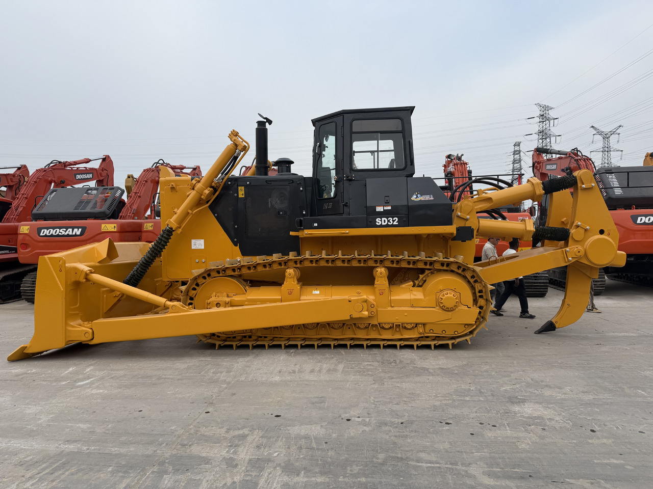 SHANTUI SD32 - Bulldozer: photos 3 SHANTUI SD32 - Bulldozer: photos 3