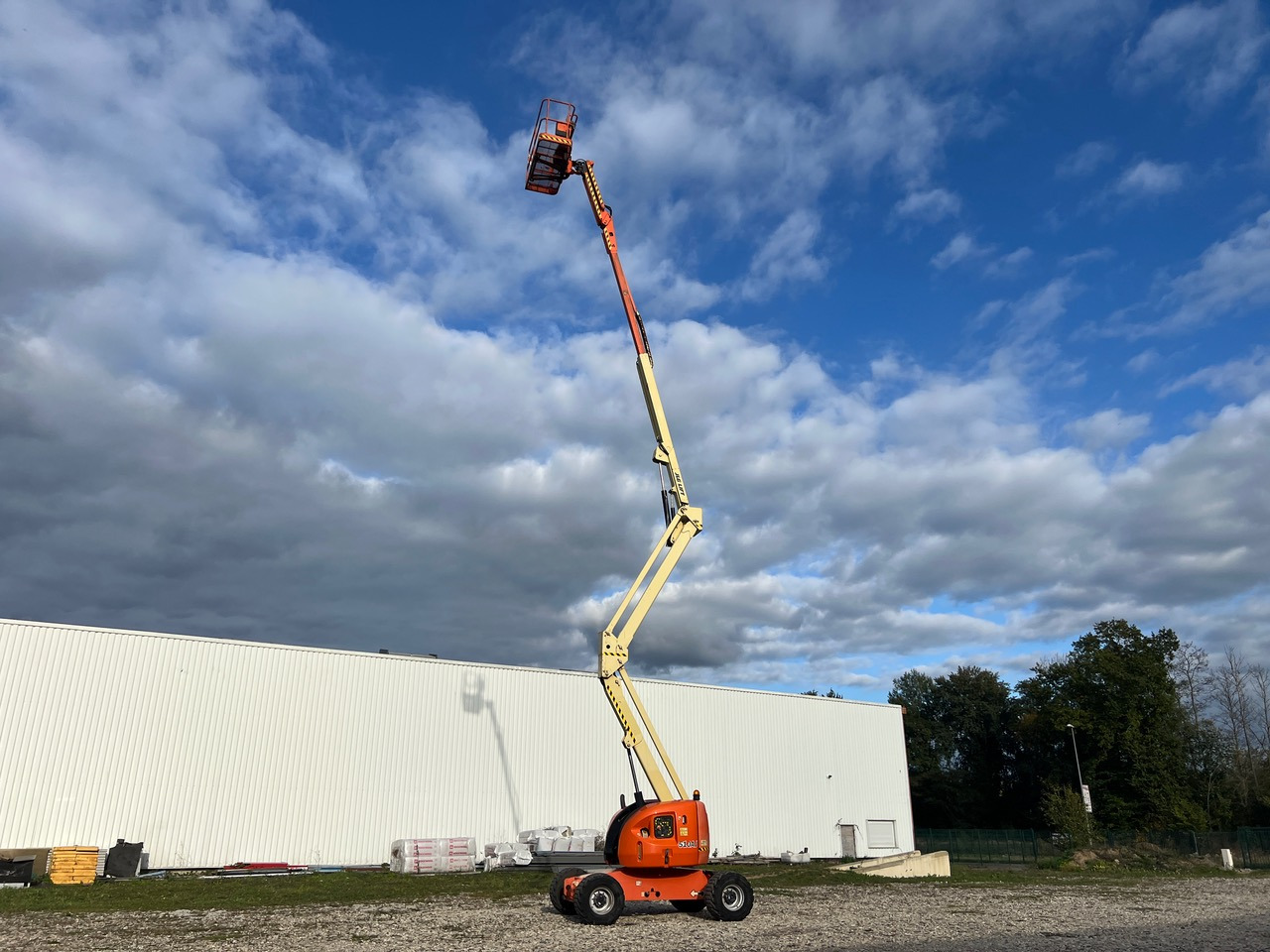JLG 510 AJ - Nacelle articulée: photos 3 JLG 510 AJ - Nacelle articulée: photos 3