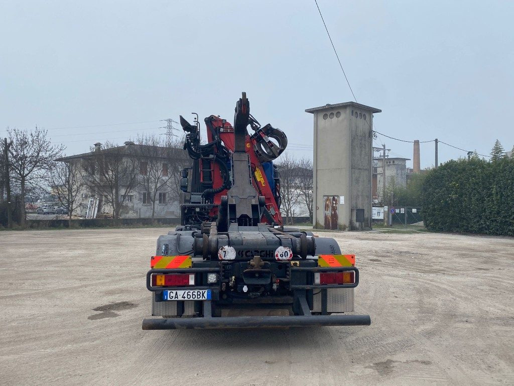 IVECO STRALIS 260.450 SCARRABILE CON GRU - Camion ampliroll, Camion grue: photos 4 IVECO STRALIS 260.450 SCARRABILE CON GRU - Camion ampliroll, Camion grue: photos 4