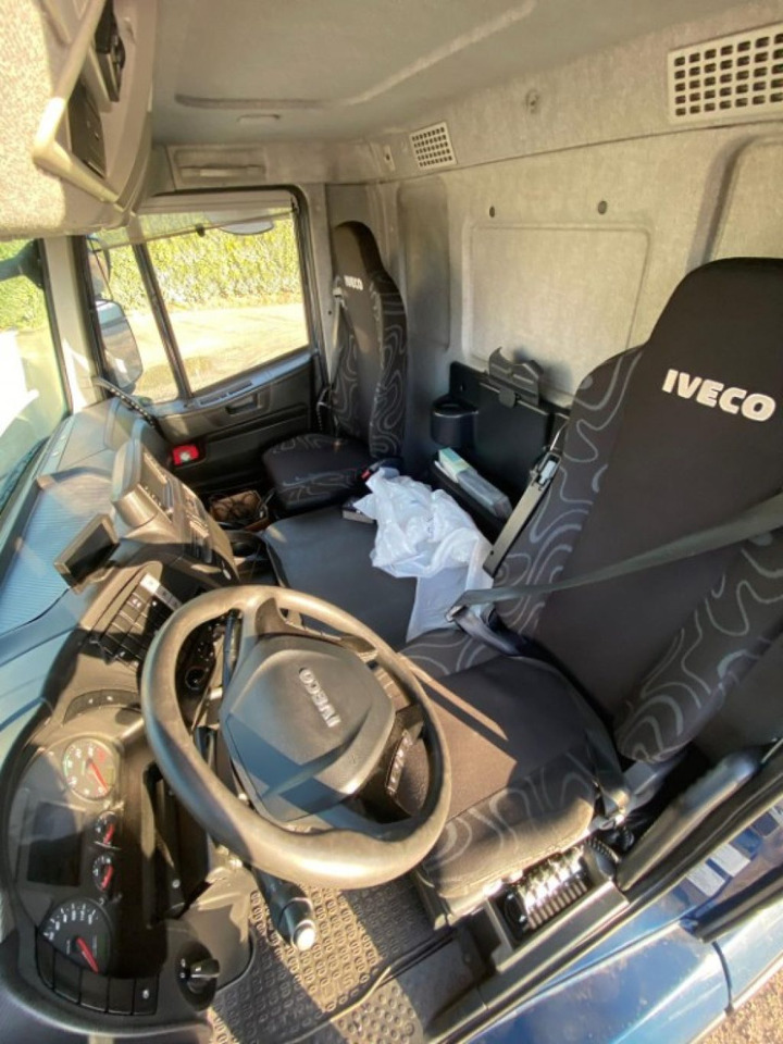 IVECO STRALIS 310 SCARRABILE FULL PNEUMATICO - Camion ampliroll: photos 4 IVECO STRALIS 310 SCARRABILE FULL PNEUMATICO - Camion ampliroll: photos 4