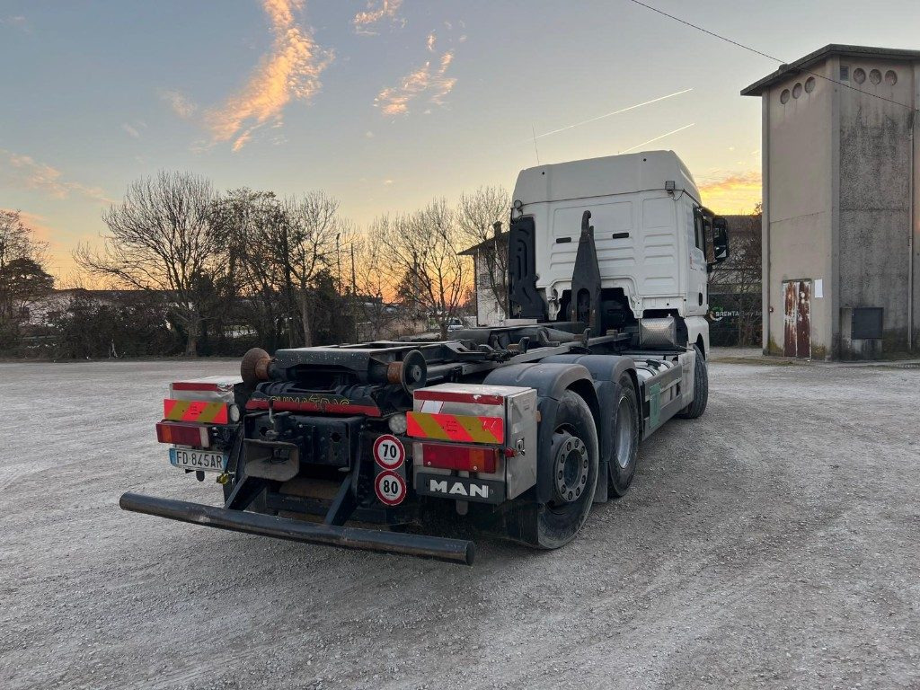 MAN TGX 26.480 USATO SCARRABILE - Camion ampliroll: photos 4 MAN TGX 26.480 USATO SCARRABILE - Camion ampliroll: photos 4