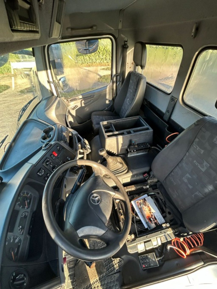 Camion ampliroll MERCEDES-BENZ MERCEDES 2533 SCARRABILE: photos 6