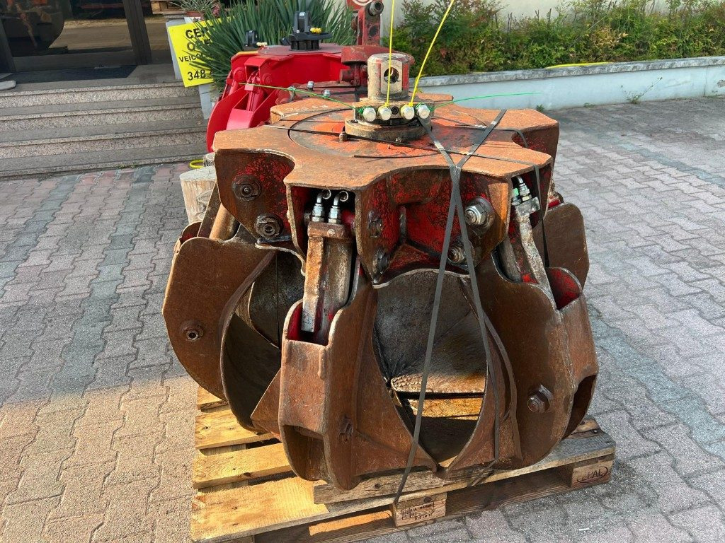 POLIPO USATO ROZZI A 6 PALE CON ROTORE - Grappin: photos 2 POLIPO USATO ROZZI A 6 PALE CON ROTORE - Grappin: photos 2