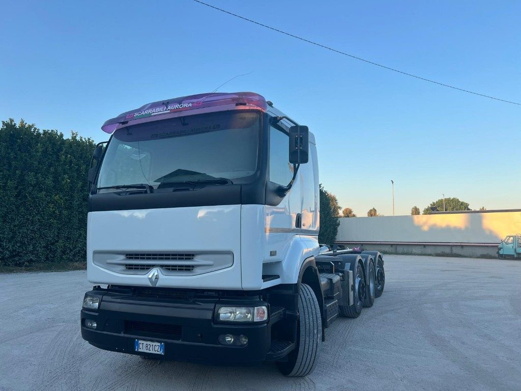 RENAULT 420 USATO SCARRABILE 8X2 - Camion ampliroll: photos 2 RENAULT 420 USATO SCARRABILE 8X2 - Camion ampliroll: photos 2