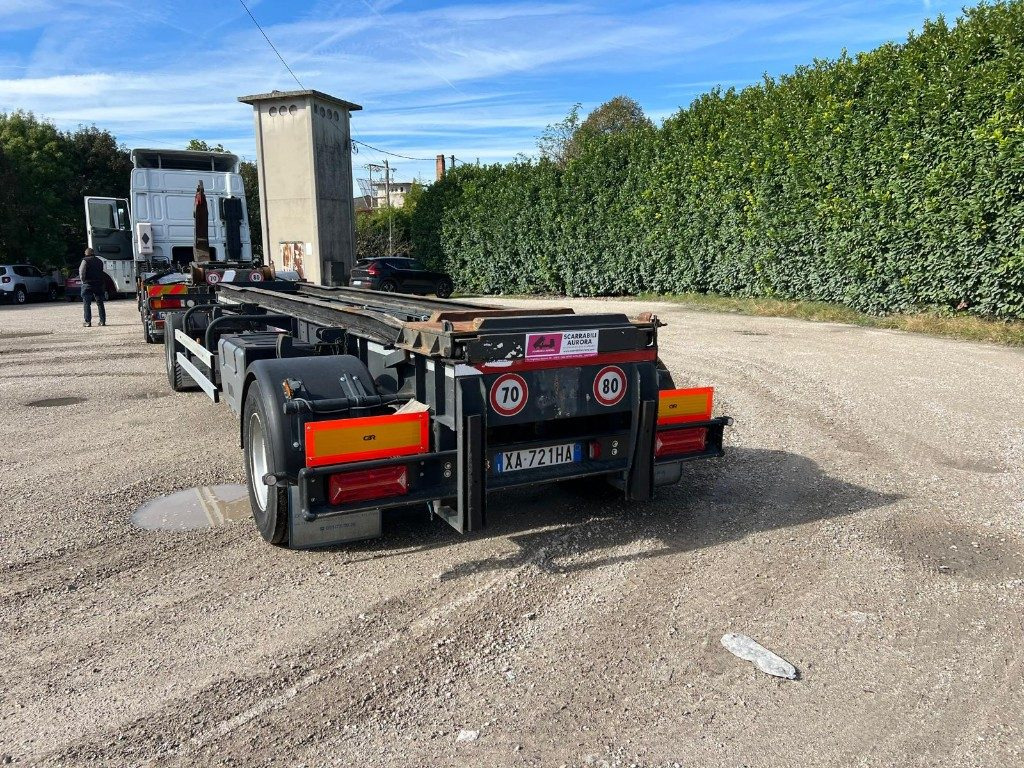 ZORZI RIMORCHIO ZORZI 20R073 SCARRABILE - Remorque ampliroll/ Multibenne: photos 2 ZORZI RIMORCHIO ZORZI 20R073 SCARRABILE - Remorque ampliroll/ Multibenne: photos 2