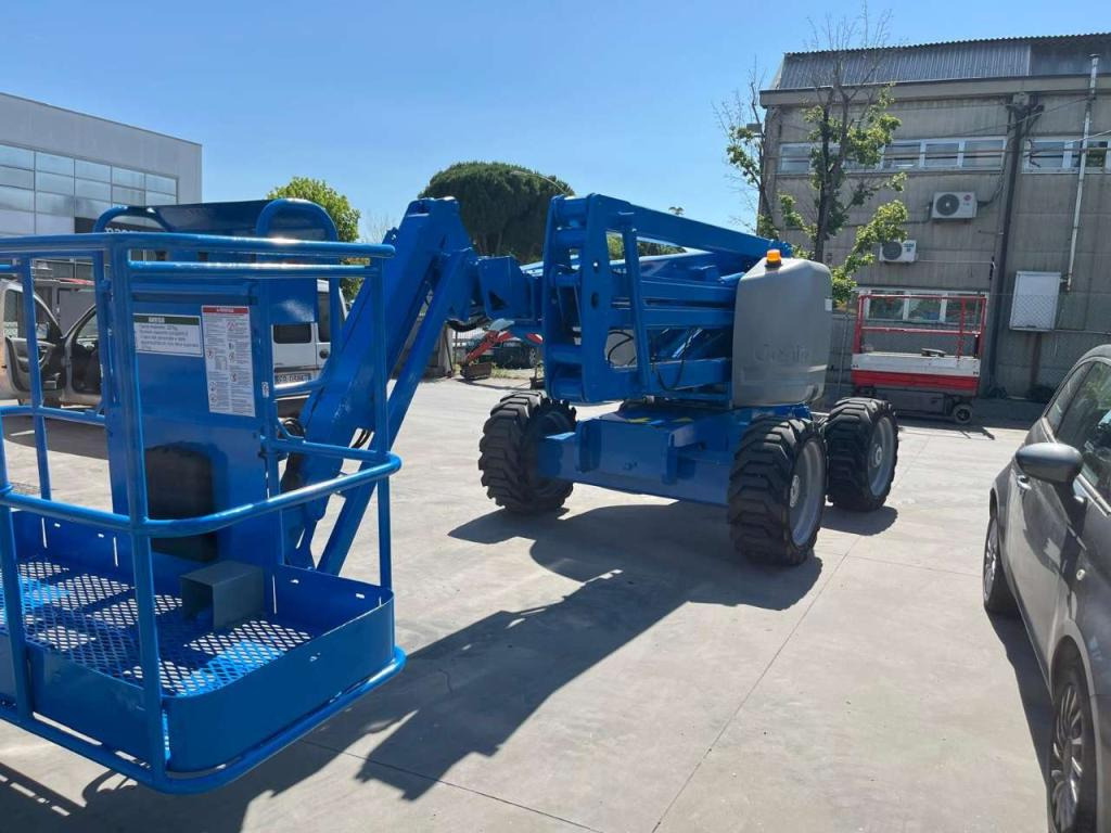 Genie Z45/25 - Nacelle articulée: photos 2 Genie Z45/25 - Nacelle articulée: photos 2