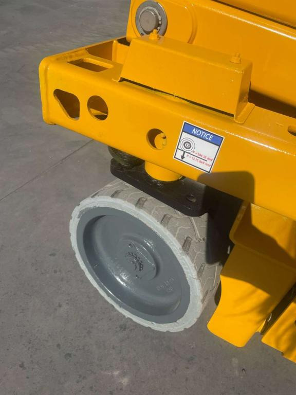 Haulotte OPTIMUM 8AC - Nacelle ciseaux: photos 5 Haulotte OPTIMUM 8AC - Nacelle ciseaux: photos 5