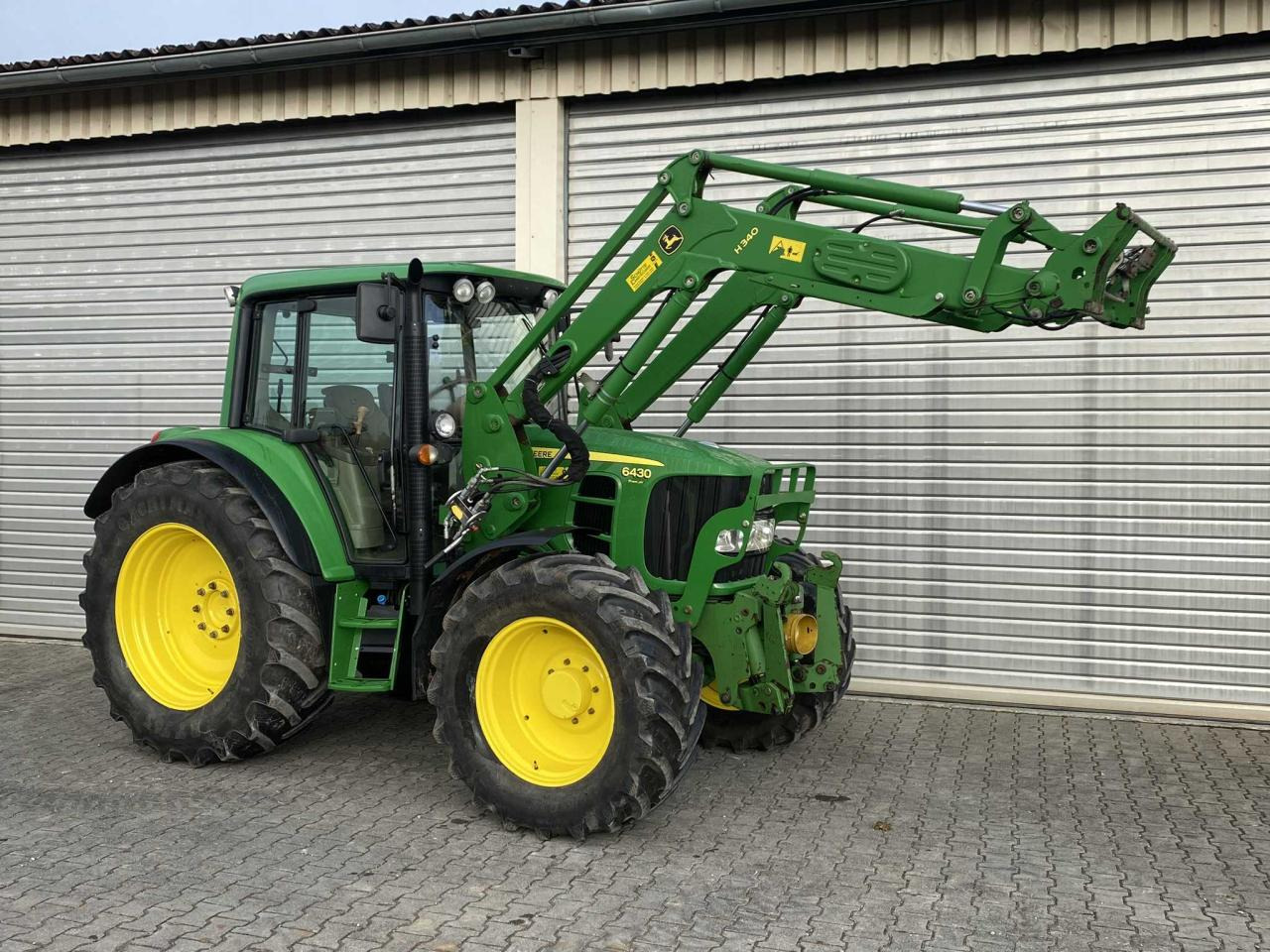 John Deere 6430 Premium - Tracteur agricole: photos 1 John Deere 6430 Premium - Tracteur agricole: photos 1