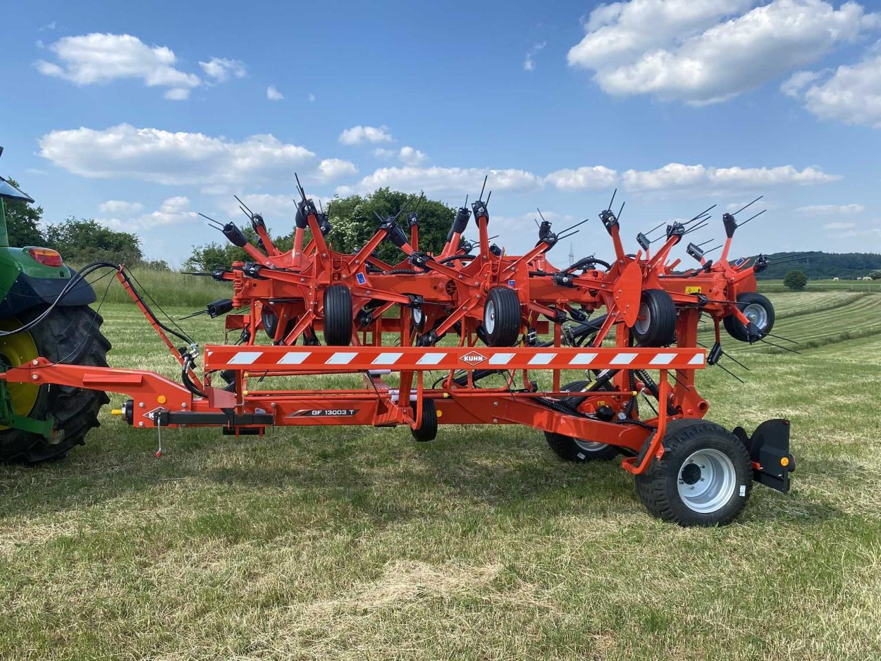 Kuhn GF13003T - Faneuse: photos 2 Kuhn GF13003T - Faneuse: photos 2