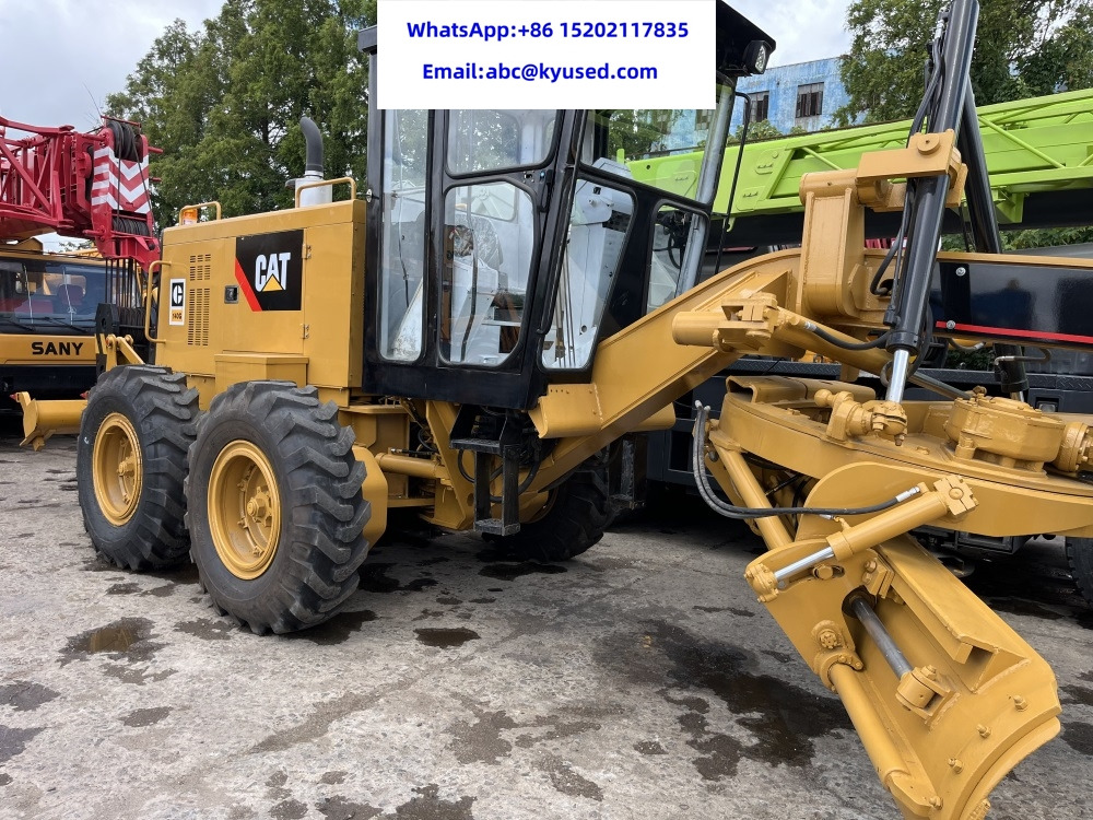 CATERPILLAR 140g 140h 140k 14h 120g 120h 160h 140m - Niveleuse: photos 3 CATERPILLAR 140g 140h 140k 14h 120g 120h 160h 140m - Niveleuse: photos 3