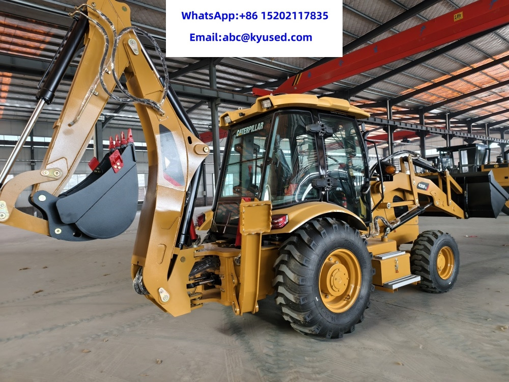 CATERPILLAR 420F2 - Tractopelle: photos 1 CATERPILLAR 420F2 - Tractopelle: photos 1