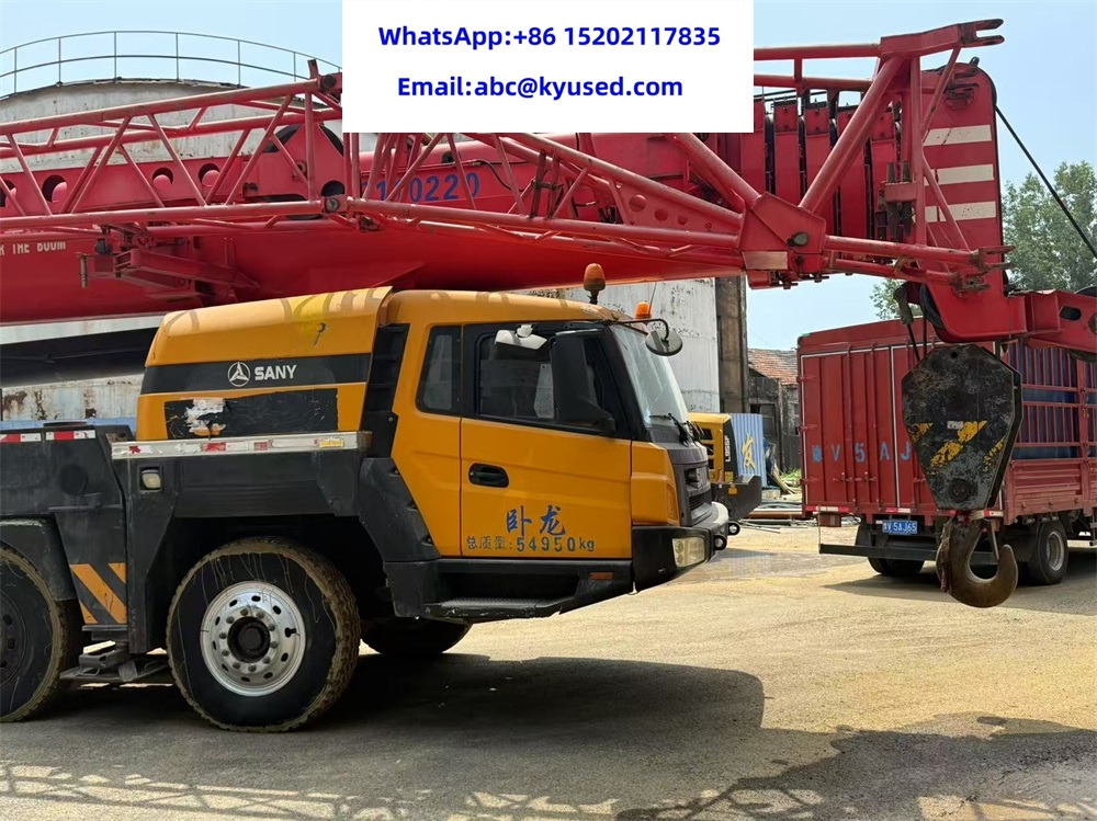 SANY STC1000 SAC1000 100TON - Grue mobile: photos 4 SANY STC1000 SAC1000 100TON - Grue mobile: photos 4