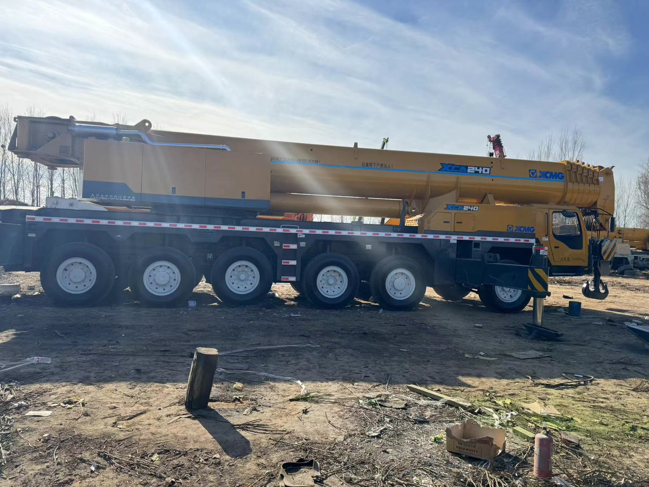 XCMG QAY240 XCT240 XCA240 240 ton 250 ton 260 ton 200 ton 220 ton crane - Grue tout-terrain: photos 5 XCMG QAY240 XCT240 XCA240 240 ton 250 ton 260 ton 200 ton 220 ton crane - Grue tout-terrain: photos 5