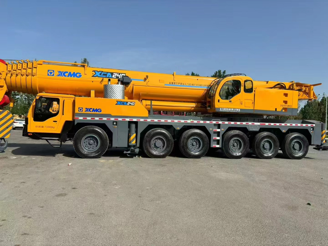 XCMG QAY240 XCT240 XCA240 QY240K 240 ton 250 ton 300 ton 260 ton 200 ton 220 ton crane - Grue tout-terrain: photos 1 XCMG QAY240 XCT240 XCA240 QY240K 240 ton 250 ton 300 ton 260 ton 200 ton 220 ton crane - Grue tout-terrain: photos 1
