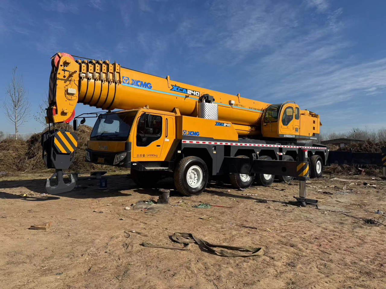 XCMG QAY240 XCT240 XCA240 QY240K 240 ton 250 ton 300 ton 260 ton 200 ton 220 ton crane - Grue tout-terrain: photos 2 XCMG QAY240 XCT240 XCA240 QY240K 240 ton 250 ton 300 ton 260 ton 200 ton 220 ton crane - Grue tout-terrain: photos 2