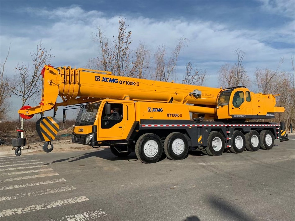 XCMG QY100K 100TON - Grue mobile: photos 1 XCMG QY100K 100TON - Grue mobile: photos 1