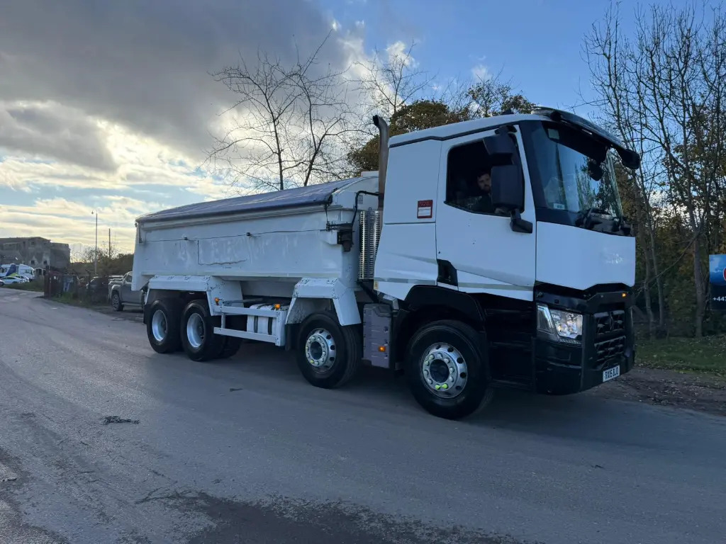 Renault Tipper C 380 (BJO) - Camion benne: photos 4 Renault Tipper C 380 (BJO) - Camion benne: photos 4