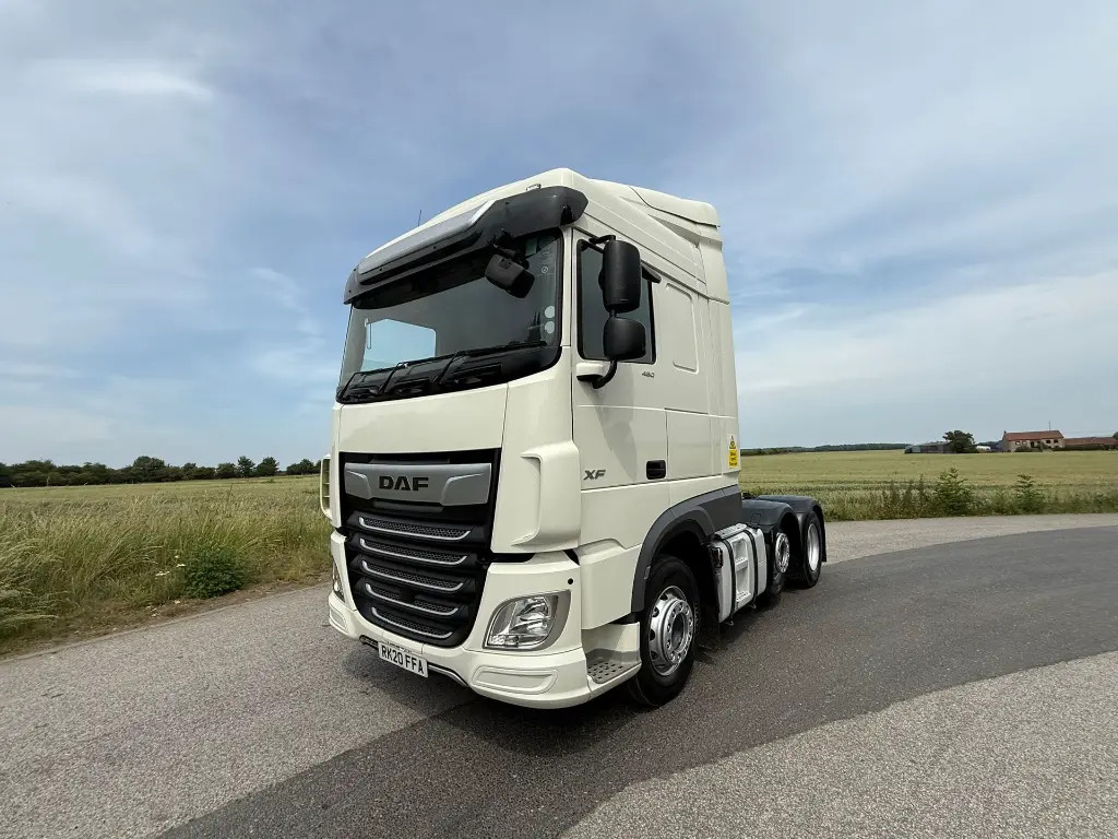 DAF XF 105 - Tracteur routier: photos 4 DAF XF 105 - Tracteur routier: photos 4