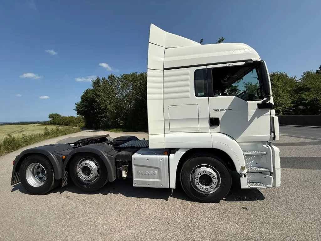 MAN TGS 26.440 6x2 (OUF) - Tracteur routier: photos 3 MAN TGS 26.440 6x2 (OUF) - Tracteur routier: photos 3