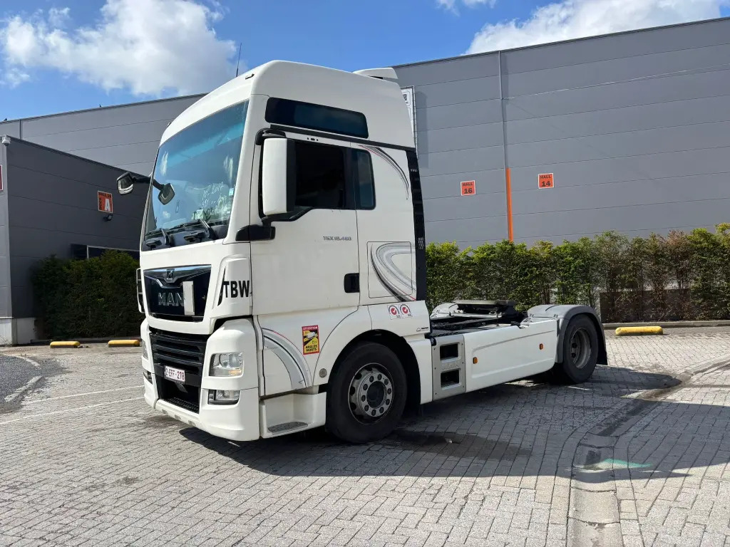 MAN TGX 18.460 XXL - Tracteur routier: photos 4 MAN TGX 18.460 XXL - Tracteur routier: photos 4