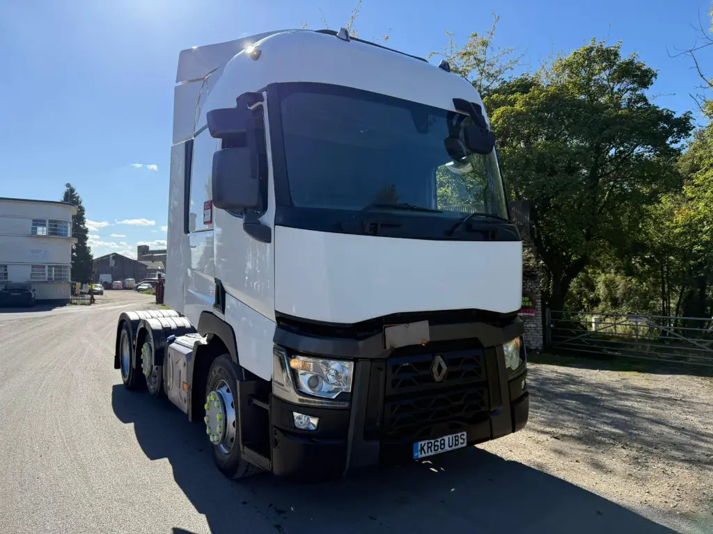 Renault T 480 (UBS) - Tracteur routier: photos 3 Renault T 480 (UBS) - Tracteur routier: photos 3