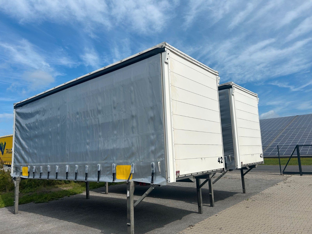 Wecon 6x Wechselpritschen Schiebeplane/Bordwand WP745S - Carrosserie bâchee: photos 3 Wecon 6x Wechselpritschen Schiebeplane/Bordwand WP745S - Carrosserie bâchee: photos 3