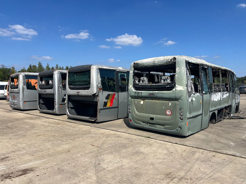 Iveco Irisbus Cimo (4x in stock) IVECO F4AE0681 5,880 cc - Bus interurbain: photos 4 Iveco Irisbus Cimo (4x in stock) IVECO F4AE0681 5,880 cc - Bus interurbain: photos 4