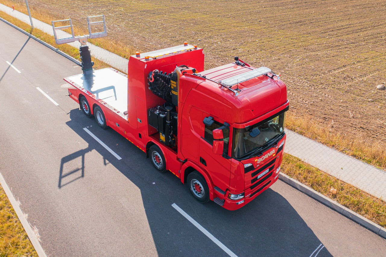 Remorqueuse neuf Scania R560 ET12000 R560 B8x26NB NEW in White or RED: photos 19