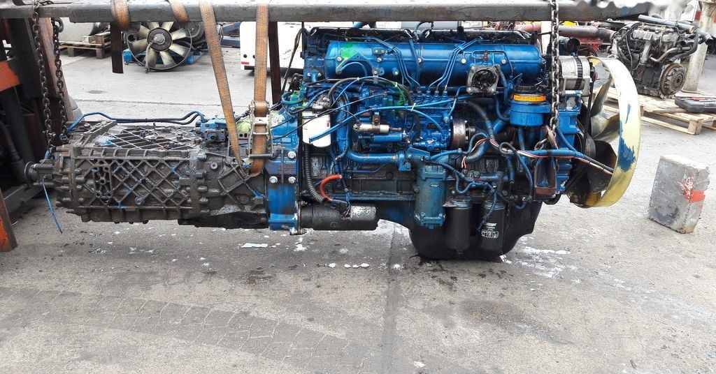 IVECO 8210.42L 420 E2 IVECO EuroTech Magirus - Moteur pour Camion: photos 1 IVECO 8210.42L 420 E2 IVECO EuroTech Magirus - Moteur pour Camion: photos 1