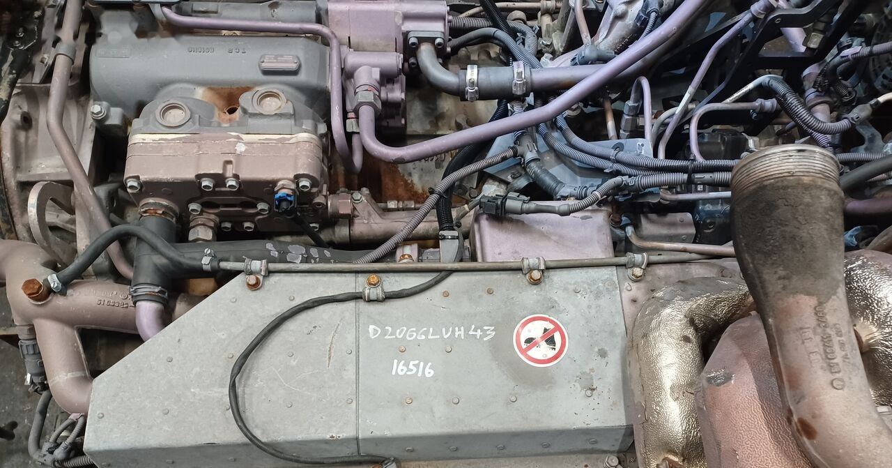 MAN D2066 LUH43 MAN BUS: Neoplan, Lions City, Lionґs Regio, Lions Coach - Moteur pour Bus: photos 2 MAN D2066 LUH43 MAN BUS: Neoplan, Lions City, Lionґs Regio, Lions Coach - Moteur pour Bus: photos 2