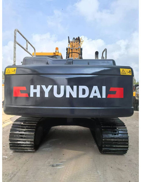 Hyundai R220LC-9S / 220 330 305 - Pelle sur chenille: photos 4 Hyundai R220LC-9S / 220 330 305 - Pelle sur chenille: photos 4