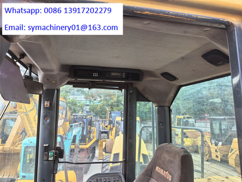 Komatsu WA500-6R - Chargeuse sur pneus: photos 5 Komatsu WA500-6R - Chargeuse sur pneus: photos 5