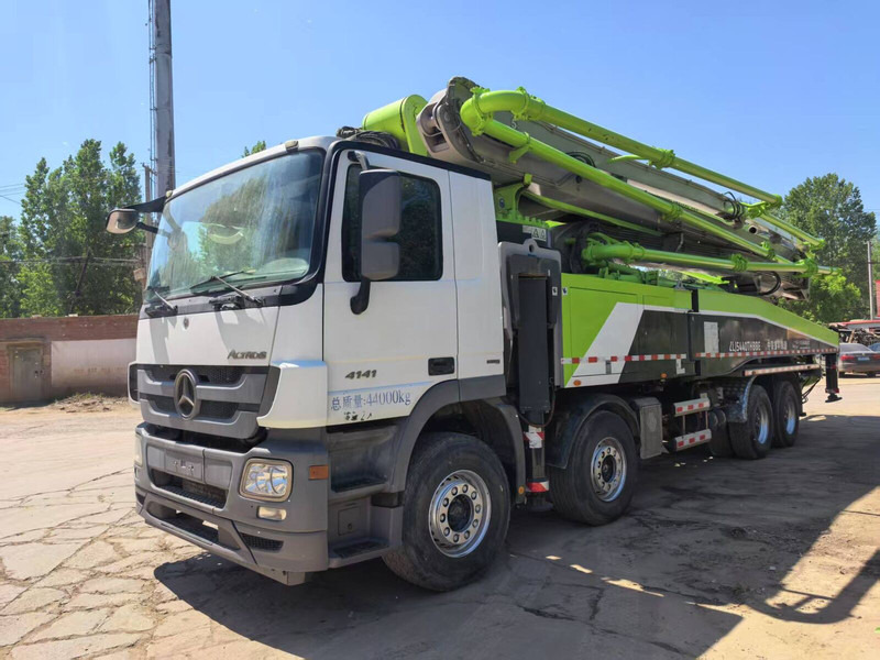Mercedes-Benz Actros - Camion pompe: photos 4 Mercedes-Benz Actros - Camion pompe: photos 4