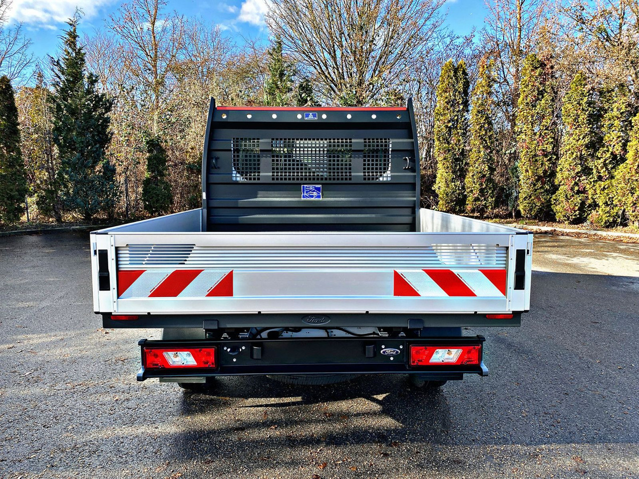 Ford Pritsche 350L2 DoKa|Trend|Garantie bis 08.27|19% - Utilitaire plateau, Utilitaire double cabine: photos 4 Ford Pritsche 350L2 DoKa|Trend|Garantie bis 08.27|19% - Utilitaire plateau, Utilitaire double cabine: photos 4