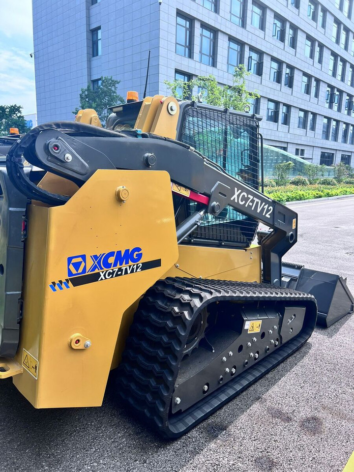 New XCMG XC7-SR08 compact track loader - Autre matériel: photos 3 New XCMG XC7-SR08 compact track loader - Autre matériel: photos 3
