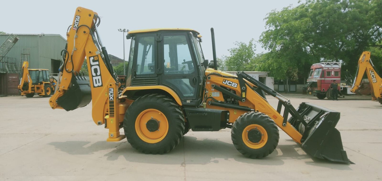 Tractopelle neuf New JCB 3CX backhoe loader: photos 14