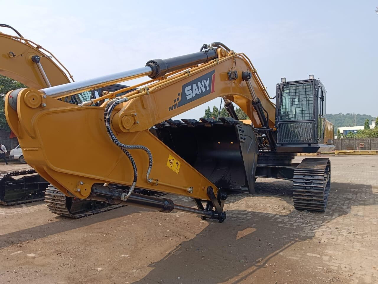 New Sany SY 350 tracked excavator - Pelle sur chenille: photos 1 New Sany SY 350 tracked excavator - Pelle sur chenille: photos 1