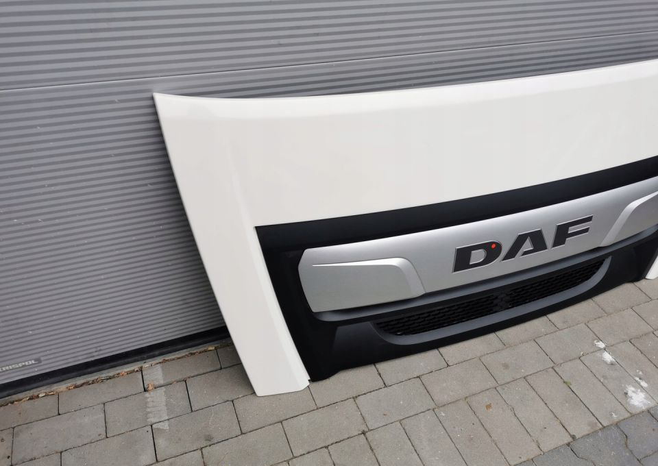 ATRAPA MASKA DAF LF E6. LIFT 82525517 - Capot pour Camion: photos 3 ATRAPA MASKA DAF LF E6. LIFT 82525517 - Capot pour Camion: photos 3