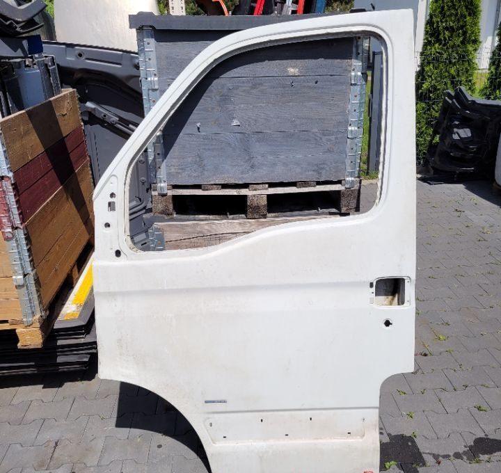 DRZWI IVECO DAILY MASTER MASCOTT LEWE - Portière et pièces pour Véhicule utilitaire: photos 1 DRZWI IVECO DAILY MASTER MASCOTT LEWE - Portière et pièces pour Véhicule utilitaire: photos 1