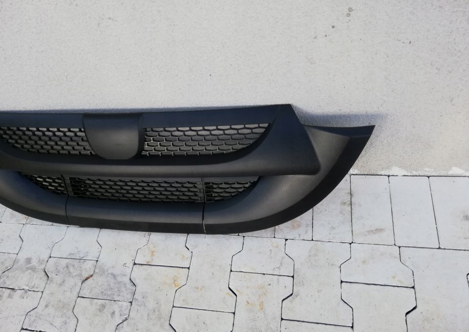 GRILL ATRAPA DAF LF NOWY ORYGINAŁ EURO6 - Capot: photos 3 GRILL ATRAPA DAF LF NOWY ORYGINAŁ EURO6 - Capot: photos 3