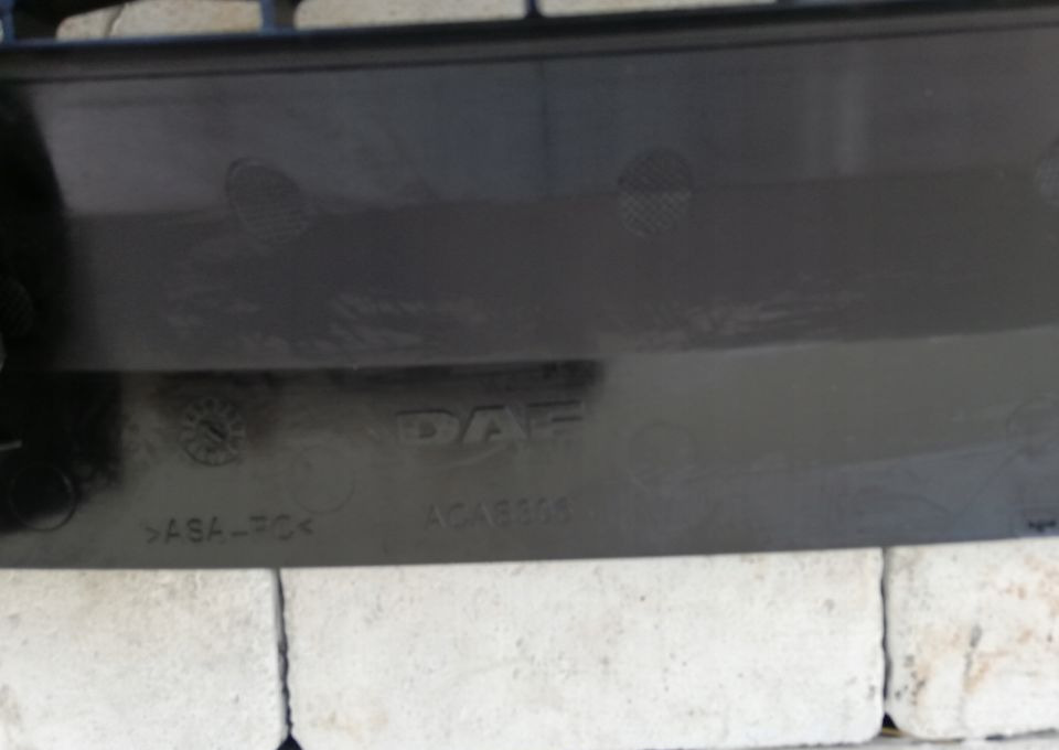 GRILL ATRAPA DAF LF NOWY ORYGINAŁ EURO6 - Capot: photos 5 GRILL ATRAPA DAF LF NOWY ORYGINAŁ EURO6 - Capot: photos 5